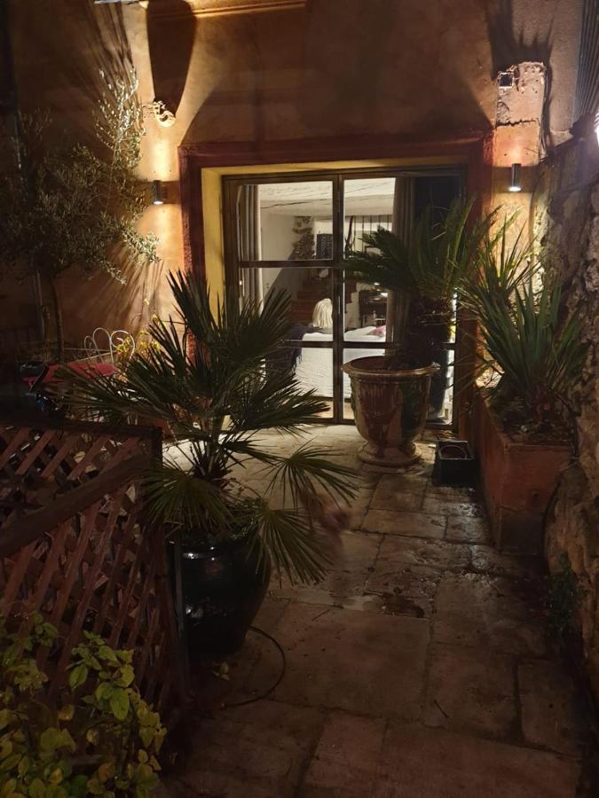 La Villageoise, Chambre Troglodyte Pitoresque Au Coeur Du Village Rognes Kültér fotó
