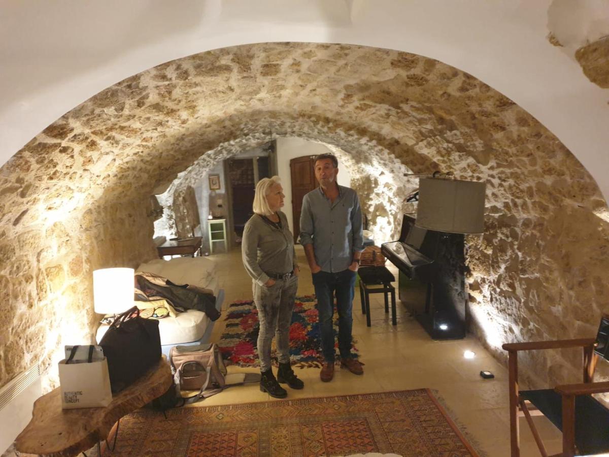 La Villageoise, Chambre Troglodyte Pitoresque Au Coeur Du Village Rognes Kültér fotó