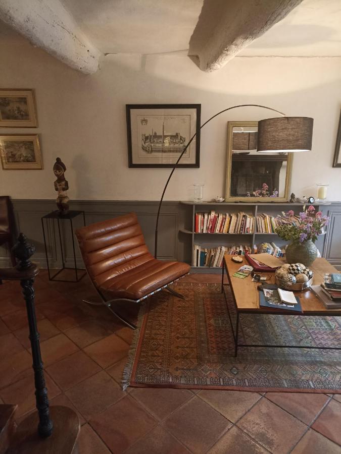 La Villageoise, Chambre Troglodyte Pitoresque Au Coeur Du Village Rognes Kültér fotó