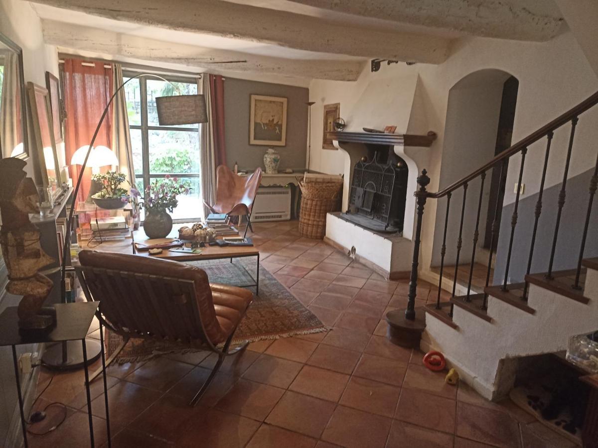 La Villageoise, Chambre Troglodyte Pitoresque Au Coeur Du Village Rognes Kültér fotó